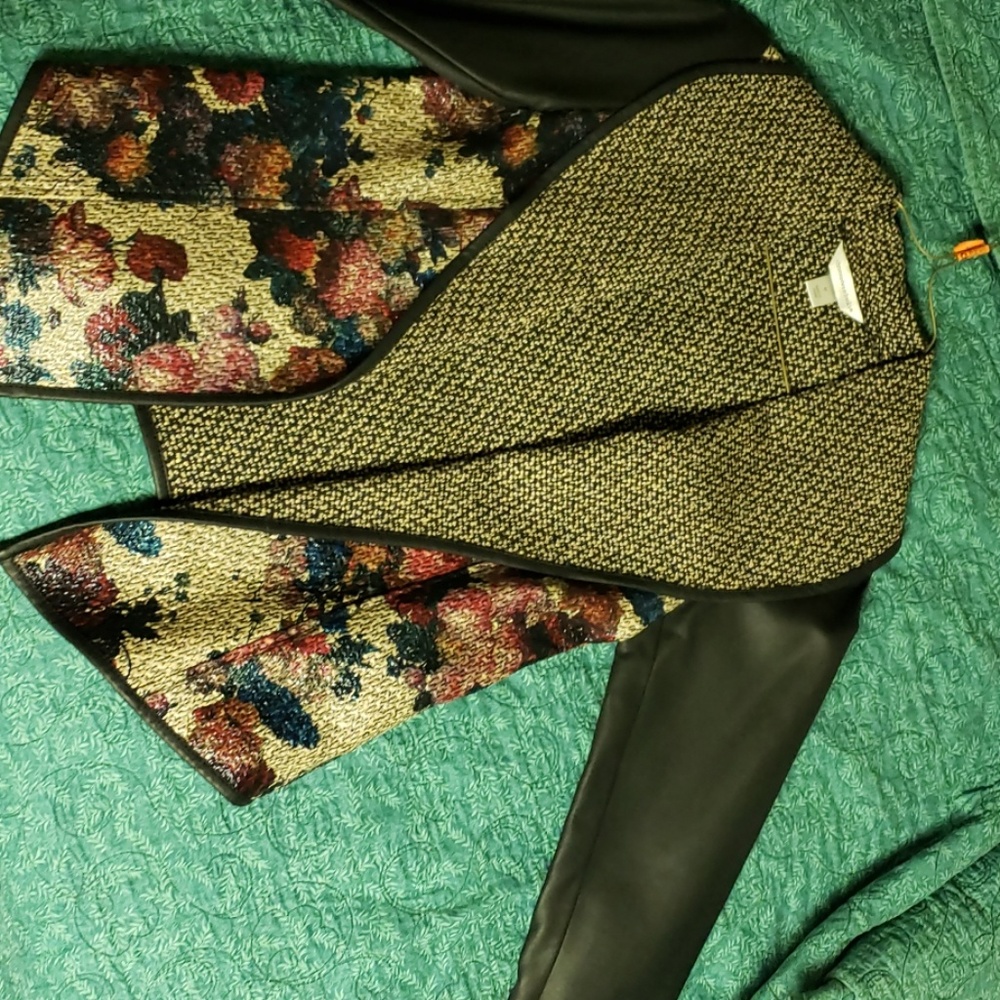 Jacket - Picture 2 of 3
